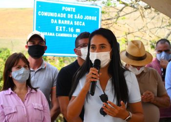 EM INAGURAÇÃO DE PONTE NA ZONA RURAL, DANIEL SANTANA E PAULO FOLETTO REFORÇAM PARCERIA ENTRE MUNICÍPIO E GOVERNO DO ESTADO