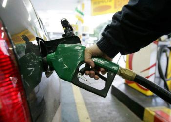 Preço da gasolina no ES chega a R$ 7,83 e fica acima da média nacional