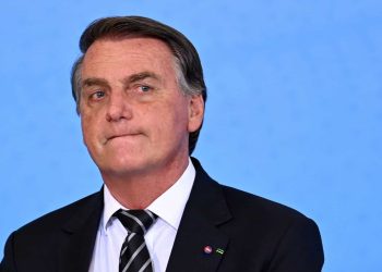 Bolsonaro: O que não pode é Petrobras ser uma semiestatal com monopólio no Brasil