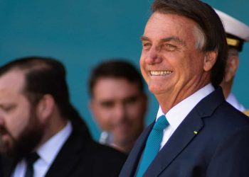 Bolsonaro desafia STF após decisão que manteve cassação de seu aliado