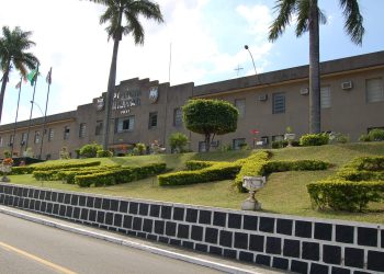 Policial que matou músico em Vitória está preso no Quartel da PM