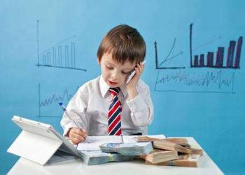 Educação financeira para crianças? Saiba como lidar com dinheiro desde cedo