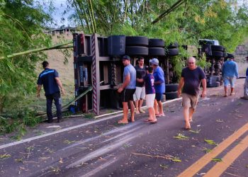 Homem morre em acidente entre Nova Venécia e São Gabriel da Palha