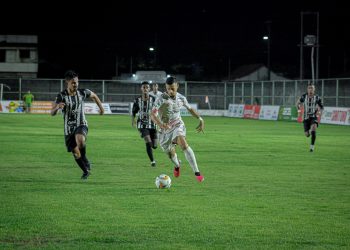 Jaguaré EC vence Estrela e fica perto classificação
