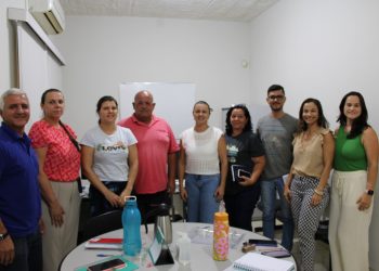 Prefeitura reúne autoridades para traçar planos de ação contra a Dengue