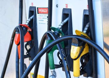 Dia livre de imposto na Grande Vitória terá litro de gasolina a R$ 3,84