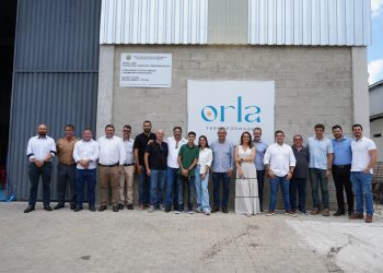 PREFEITURA DE SÃO MATEUS PARTICIPA DE INAUGURAÇÃO DA PRIMEIRA EMPRESA DA GESTÃO 2025-2028