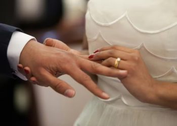 ES tem sete divórcios por dia: ‘Já aconteceu da pessoa casar numa semana e separar na outra’, revela sindicato
