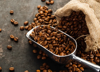 Anvisa suspende venda de sete marcas de café por substâncias irregulares