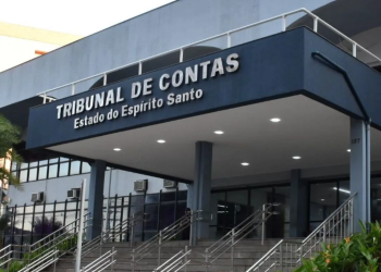 Licitação milionária de kits escolares para 15 cidades do ES é suspensa