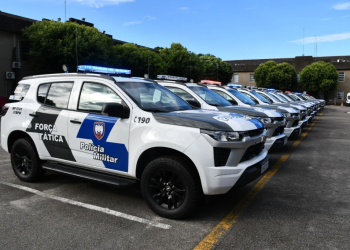 PM recebe pela primeira vez viaturas blindadas para patrulhamento nas ruas