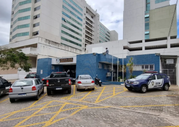 Médico é preso suspeito de agredir a mulher por três dias seguidos na Serra