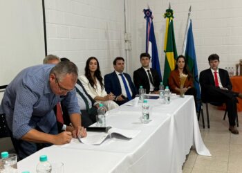 PREFEITURA DE SÃO MATEUS REALIZOU SOLENIDADE DE PROMULGAÇÃO DA LEI ORGÂNICA DA PROCURADORIA GERAL