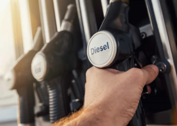 Preço do diesel recua pela sexta semana após pico de R$ 7,58