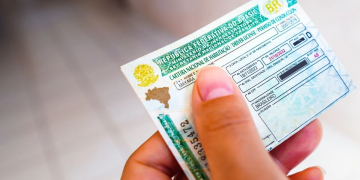 Nova lei abre caminho para tirar a CNH de graça; veja quem será beneficiado