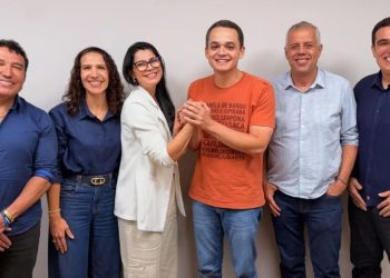 Militar, pastora e filiada ao PL: Pazolini anuncia quem será sua vice na disputa ao governo do ES