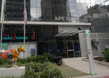 Justiça recebe as primeiras ações de investidores contra empresas da Apex